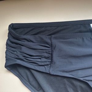 TIME AND TRU Woman's Bikini Bathing suit Bottoms in BLACK 2XL